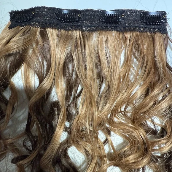 HAIR, Qty 4, 18” Curly Clip in Extensions, Brown/Carmel - Picture 8 of 12